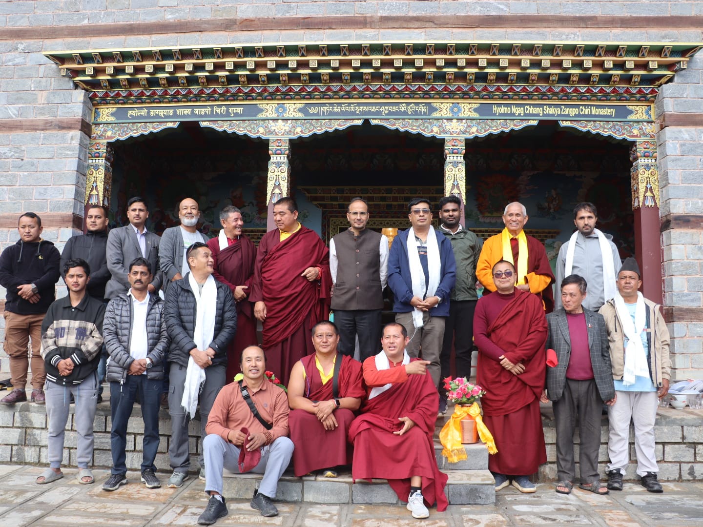 निर्माण सम्पन्न हुँदै हेलम्बुका पाँच सय वर्ष भन्दा पुराना गुम्बाहरू