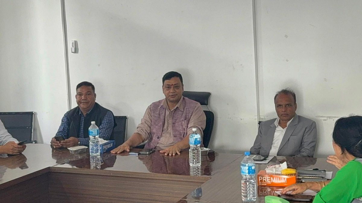 सरकारबारे बजेटपछि छलफल गर्न कांग्रेस महामन्त्री घिमिरेको निर्देशन