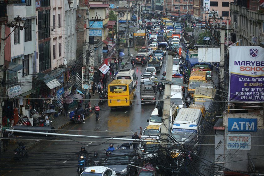 Gwarko overpass_Traffic_Jam_-160