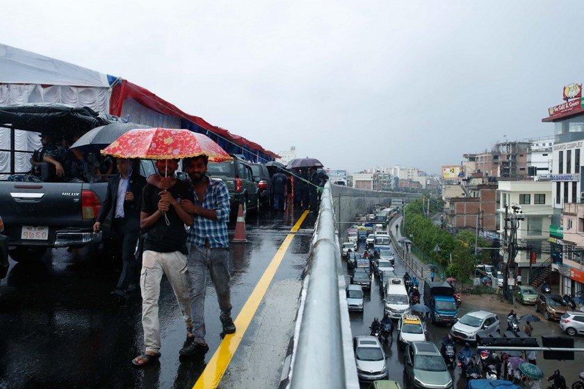 Gwarko overpass_Traffic_Jam_-164
