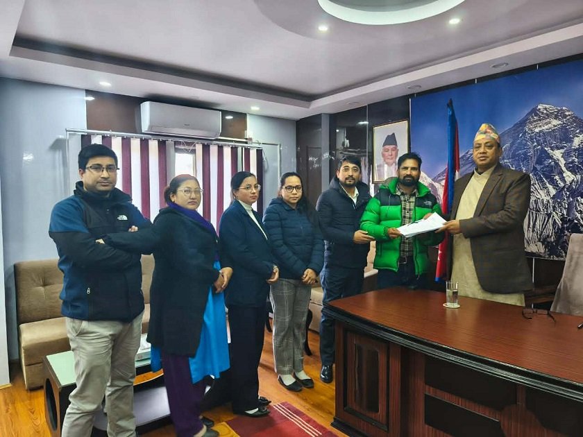   वृत्ति विकास र कानुन संशोधन माग गर्दै बागमतीका कम्प्युटर अपरेटर