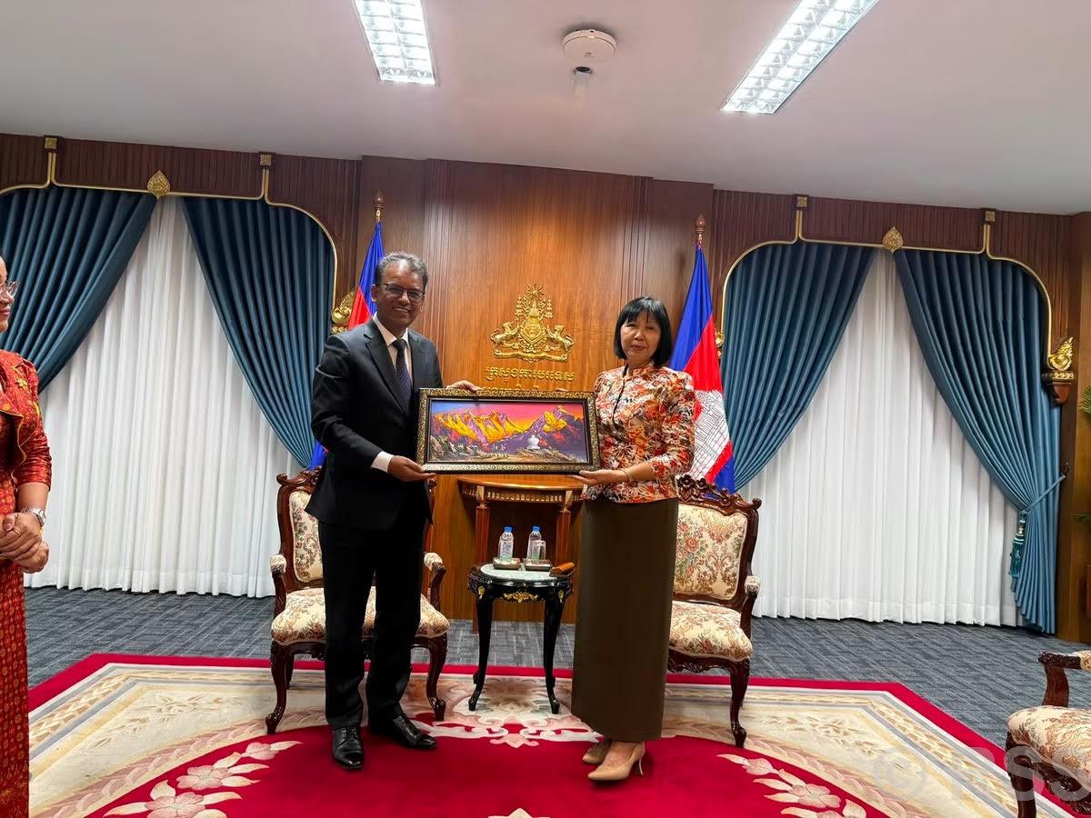 Cambodia Praises Nepal's Eye Care Services
