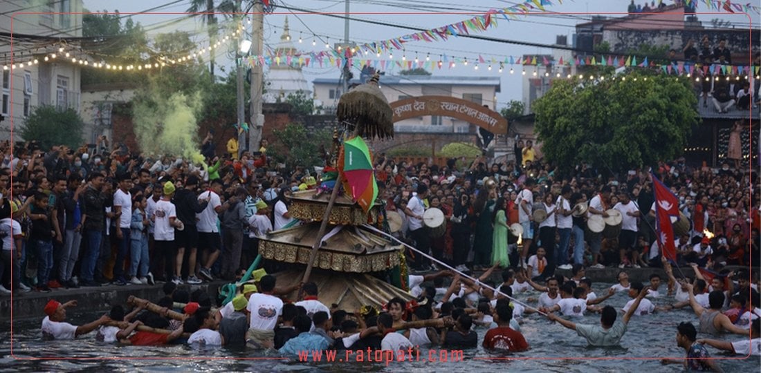 हराएको गहना खोज्ने हाँडीगाउँ जात्रा सम्पन्न, तस्बिरहरु