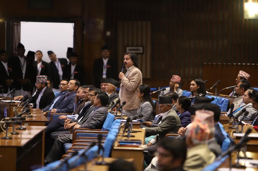 रास्वपाले कांग्रेसका वडाध्यक्षले आफ्नो नेतालाई कुटेको विषय संसदमा उठायो