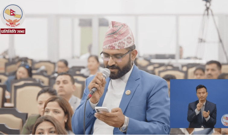 विमानस्थल गौचरण बन्यो, पाइपमा कमिला हिँड्न थाले : सांसद भुसाल
