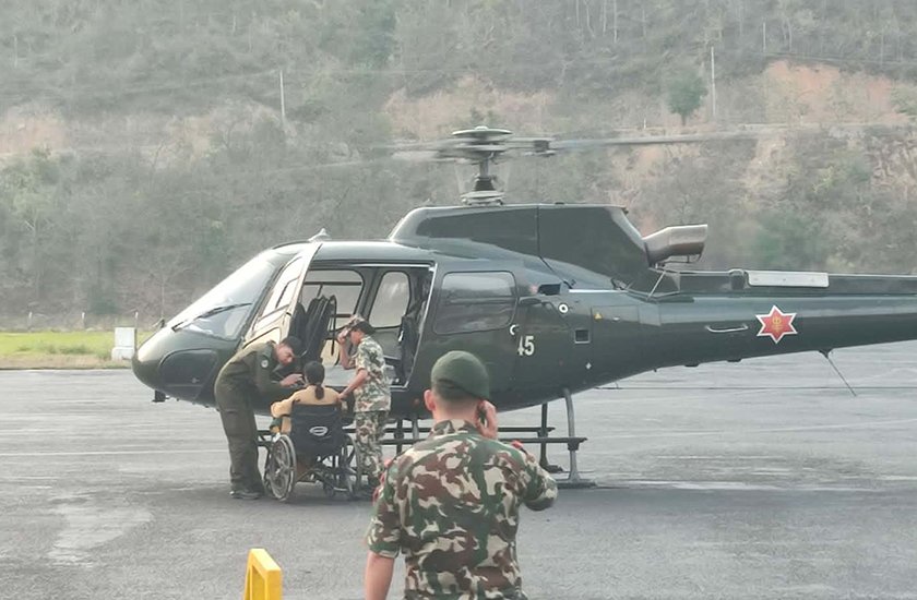   रामेछापबाट गर्भवती महिलाको हवाई उद्धार