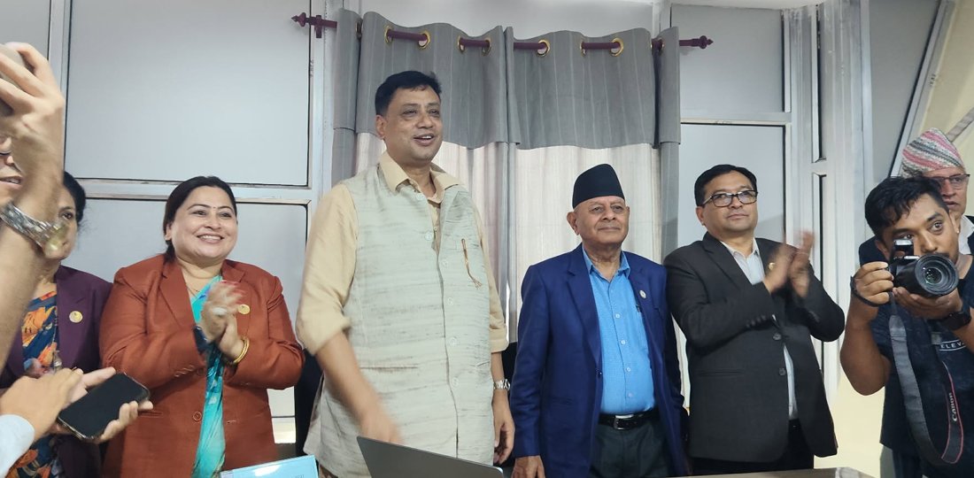 बागमतीमा ‘हेलो सीएम’ डेक्स, जनताका गुनासो तत्काल सुनुवाइ हुने