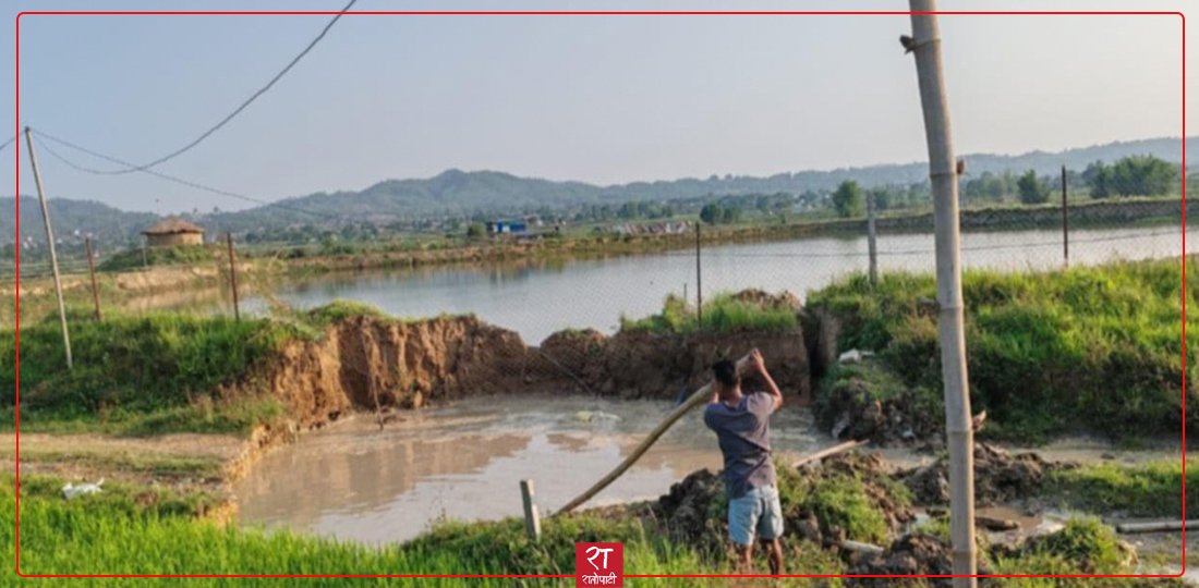 हेटौँडामा रोकिराखेको गाडी जमिनमुनि भासिएर बेपत्ता, अझै भेटिएन