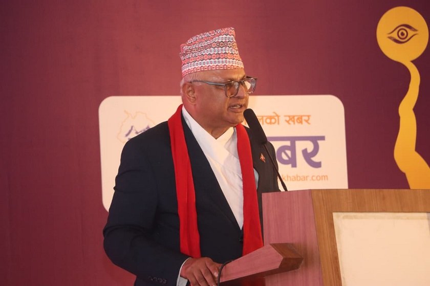 कोशीका मुख्यमन्त्री भन्छन्, ‘प्रादेशिक संरचना हटाए मान्न तयार छु’
