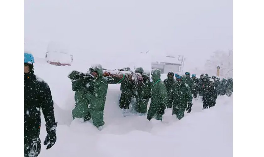 उत्तराखण्डमा हिमपहिरो, हालसम्म ४ जनाको मृत्यु