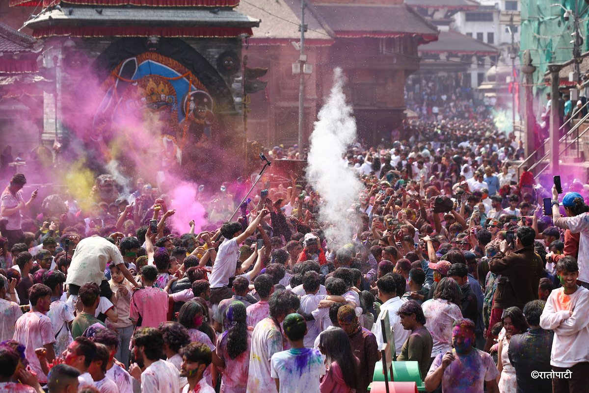 holi (12)