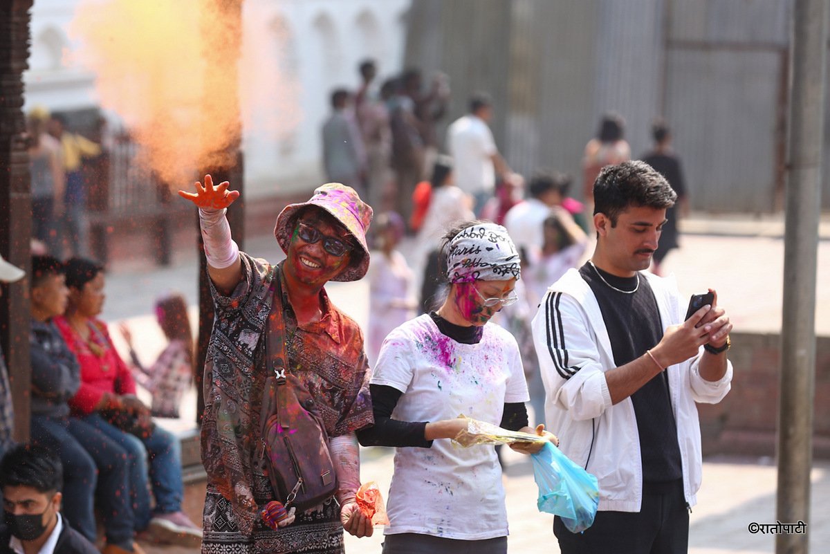 holi (15)