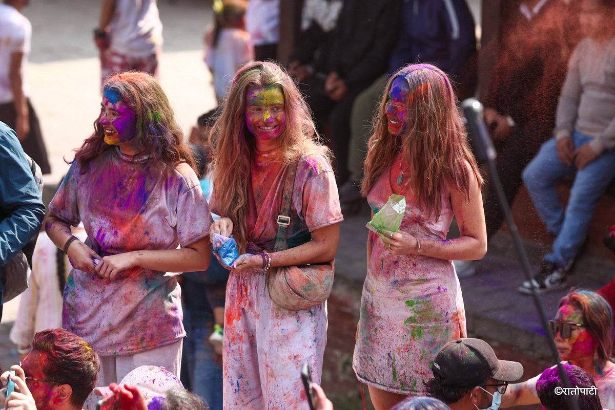 holi (18)