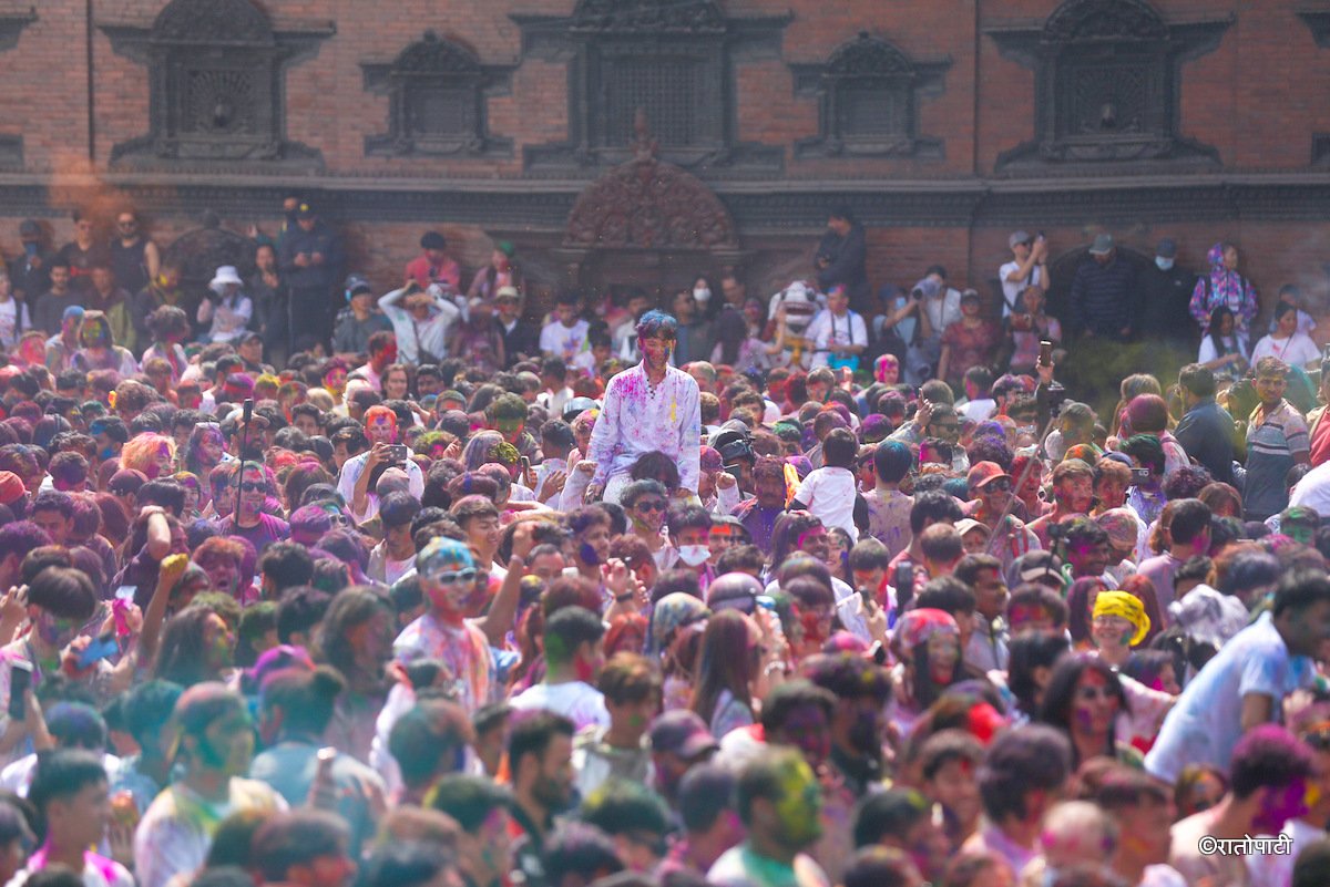 holi (8)