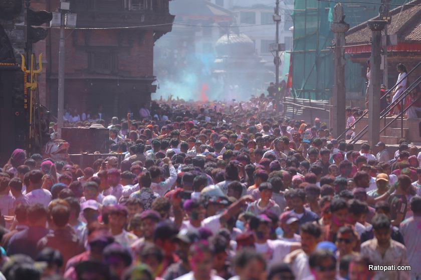 holi-basantapur (17)