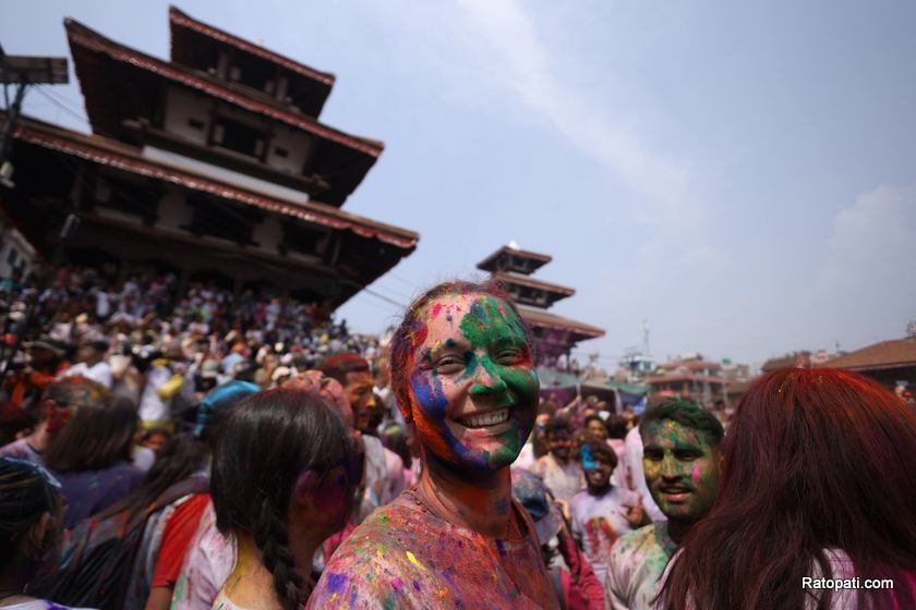 holi-basantapur (21)