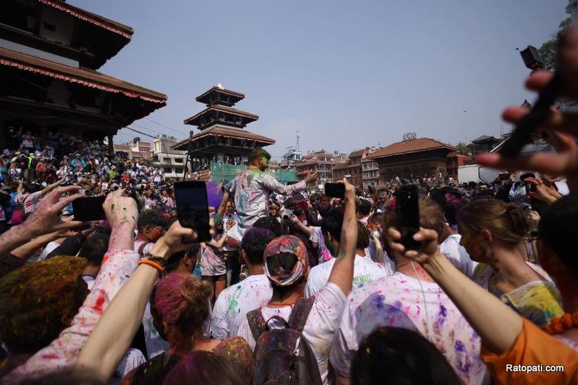 holi-basantapur (23)