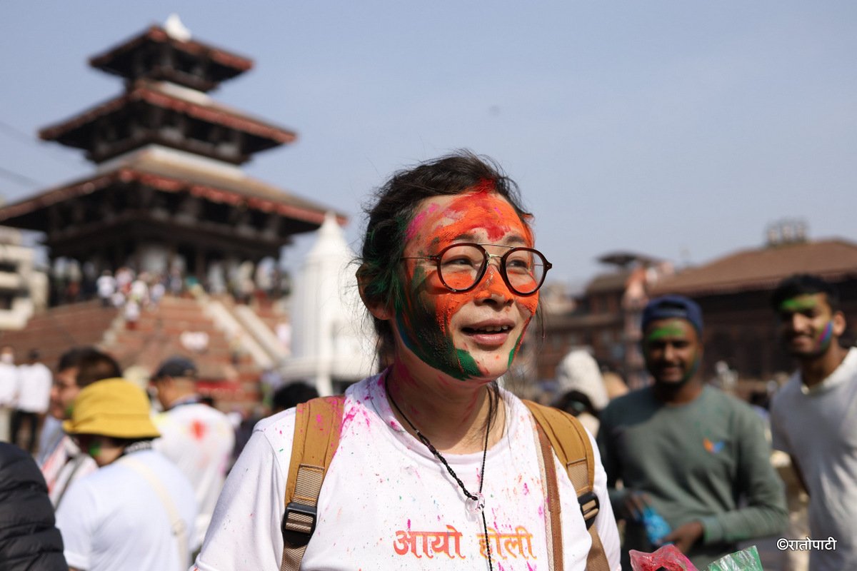 holi basantapur (3)