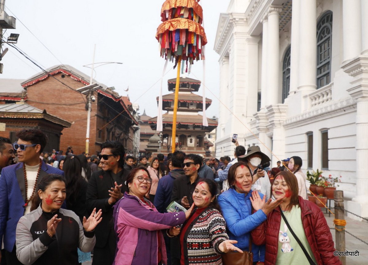 Holi chir_Basantapur (2)