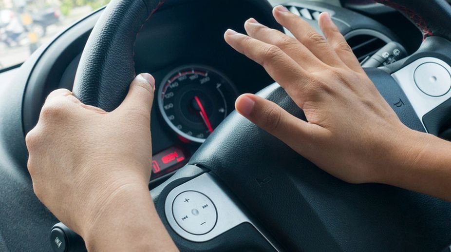 Traffic Dept Warns Strict Action Against Non-Compliant Headlights and Horns