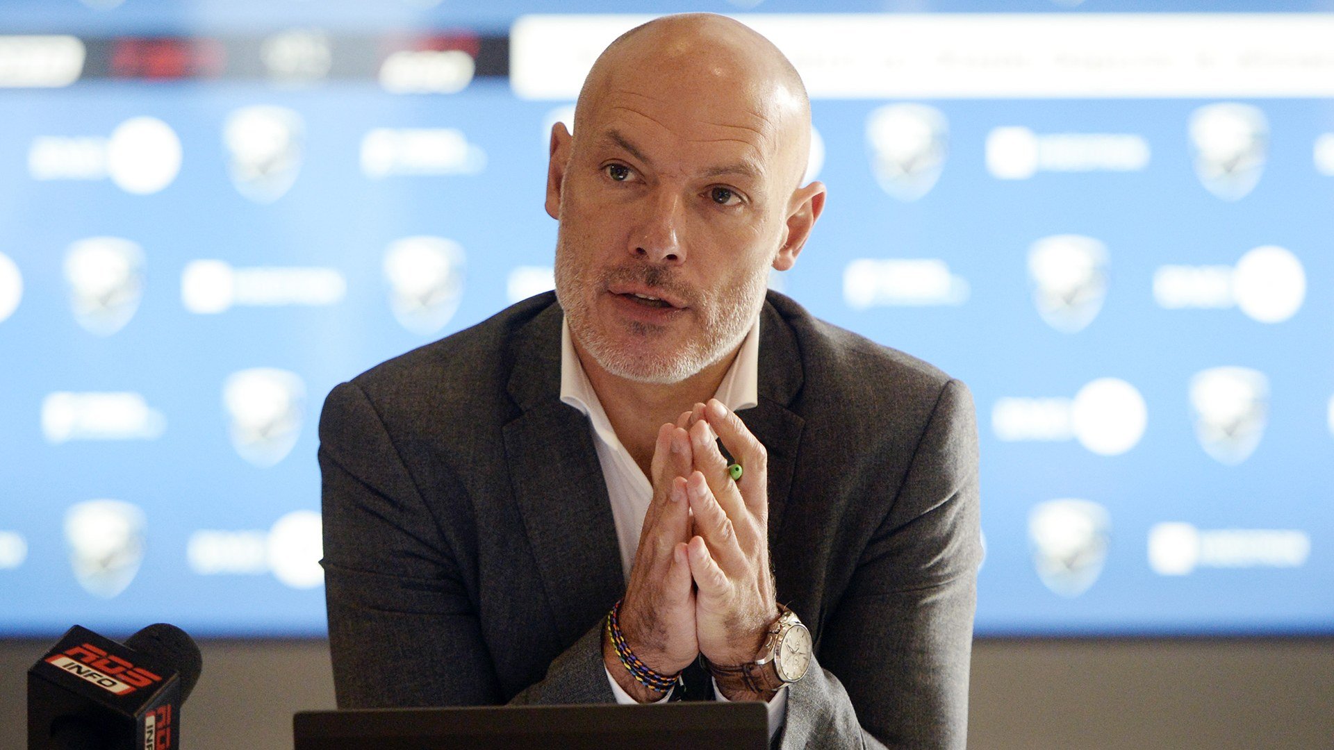 howard webb