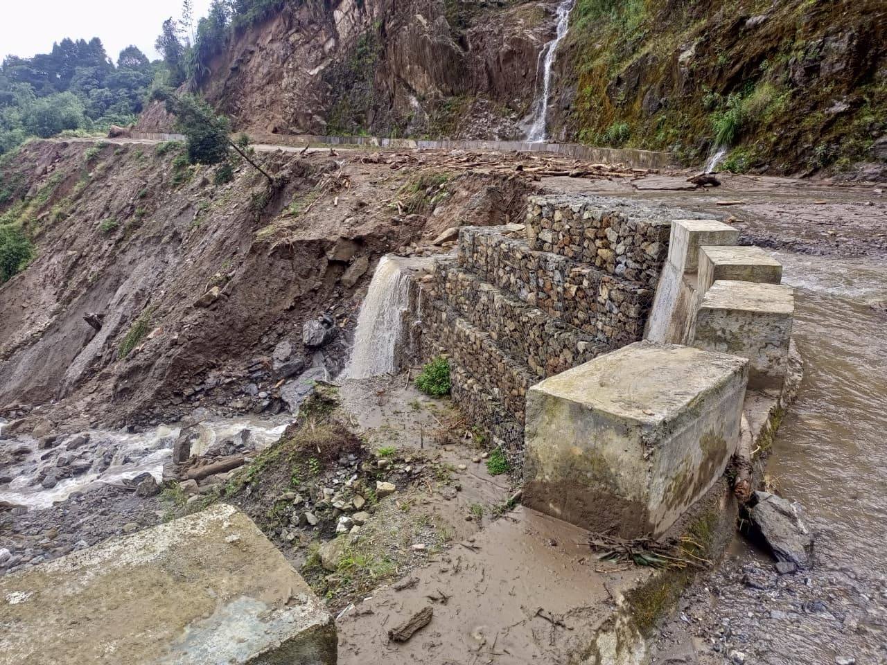 Ilam (1)