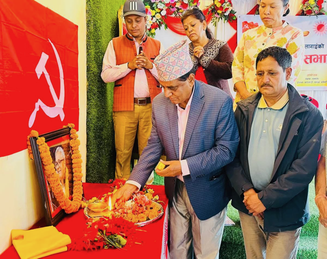 Decline in Attendance at Communist Movement Memorial Services Reflects Ideological Crisis