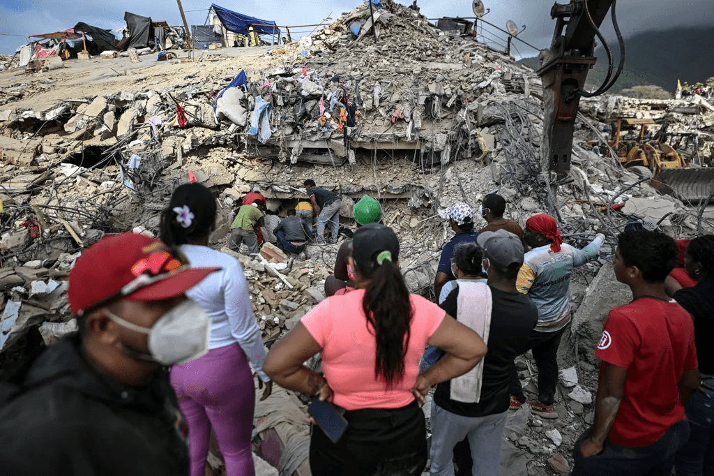 Venezuela Earthquake Aftermath: Thousands Still Searching for Missing Relatives