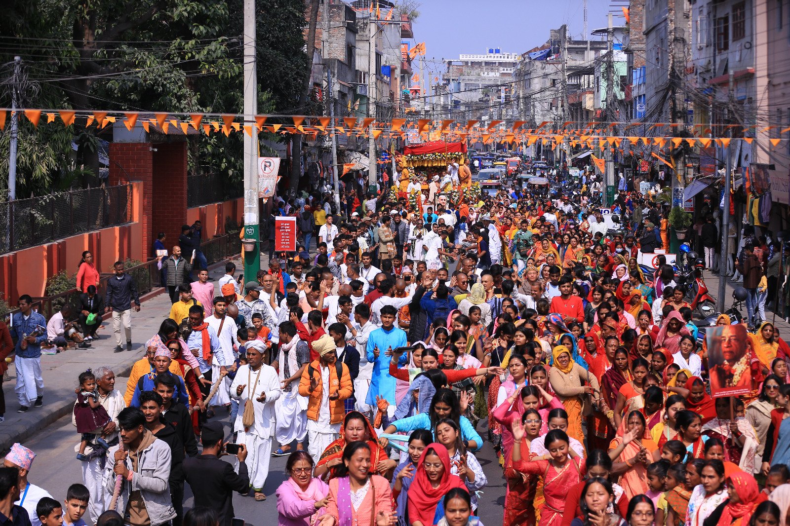   विराटनगरमा ईस्कोनको रथयात्रा भव्य रूपमा सम्पन्न
