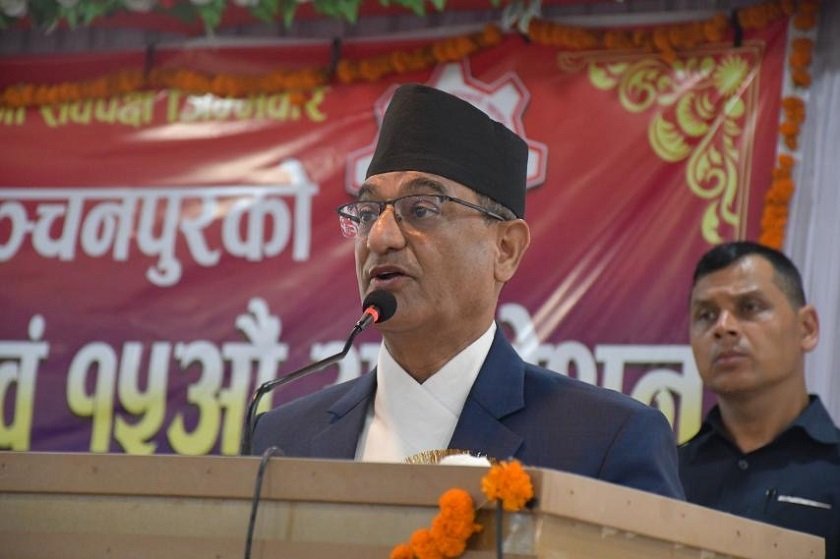   समयमै गुणस्तरीय काम गर्नुस्, शान्ति सुरक्षाको व्यवस्था सरकारले गर्छ :  गृहमन्त्री लेखक