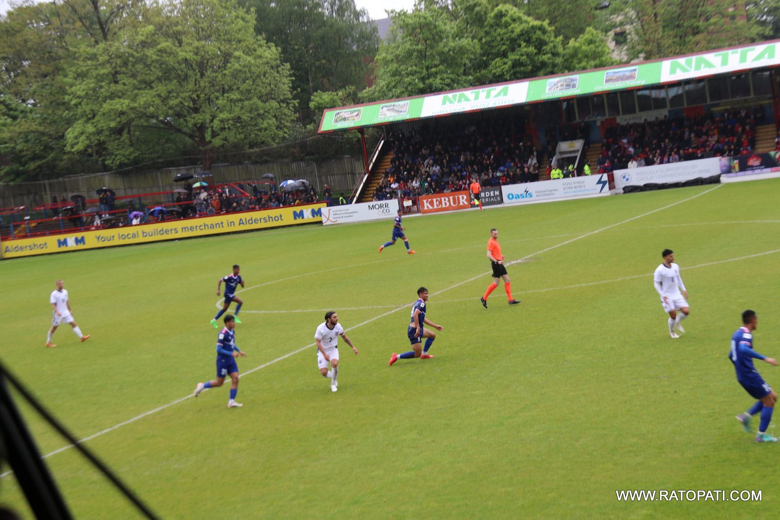 इंग्ल्याण्ड सीसँगको फुटबलमा नेपाल २–० ले पराजित (फोटो फिचर)