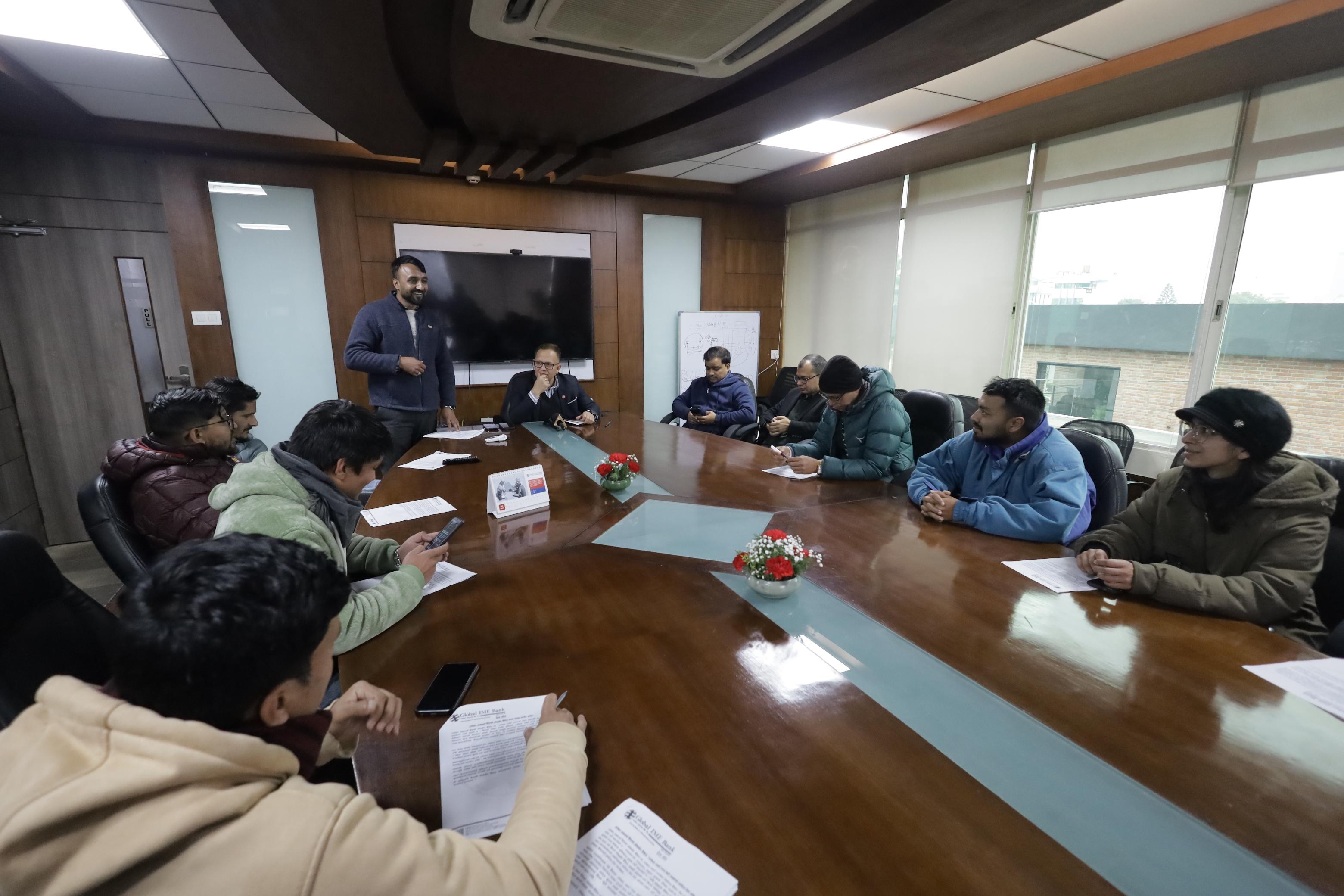   ग्लोबल आइएमई बैंकको मोबाइल बैंकिङ्ग एपमा लाइभ मार्केट सुविधा, आइपीओ आवेदन पनि एपबाटै