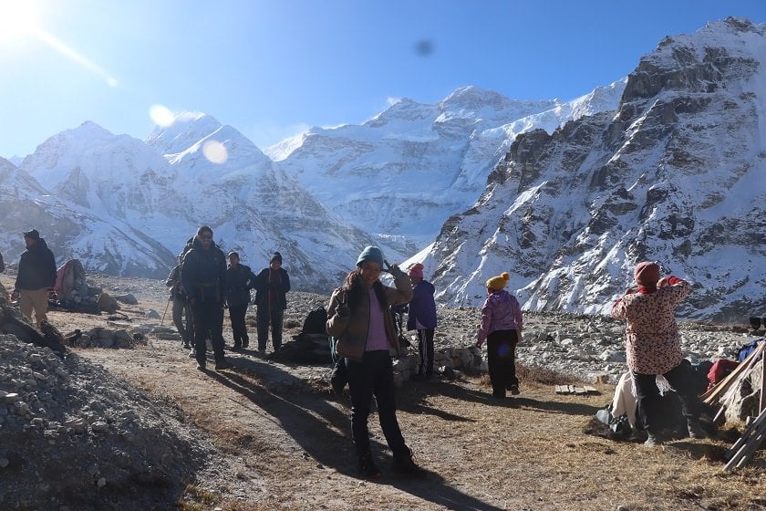 कञ्चनजङ्घा क्षेत्रमा पर्यटकको ताँती