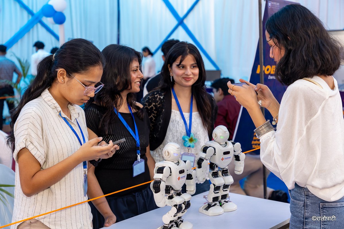 प्रेसिडेन्सियल इन्नोभिस्टा २.० सम्पन्न : एआईदेखि रोबोटिक्ससम्मका परियोजना प्रदर्शन