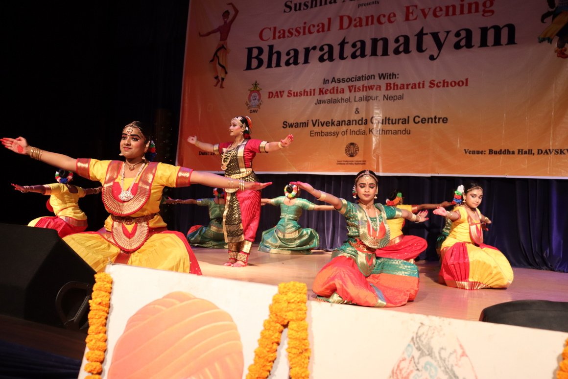 डिएभी विद्यालयमा भरतनाट्यम विशेष शास्त्रीय साँझ सम्पन्न