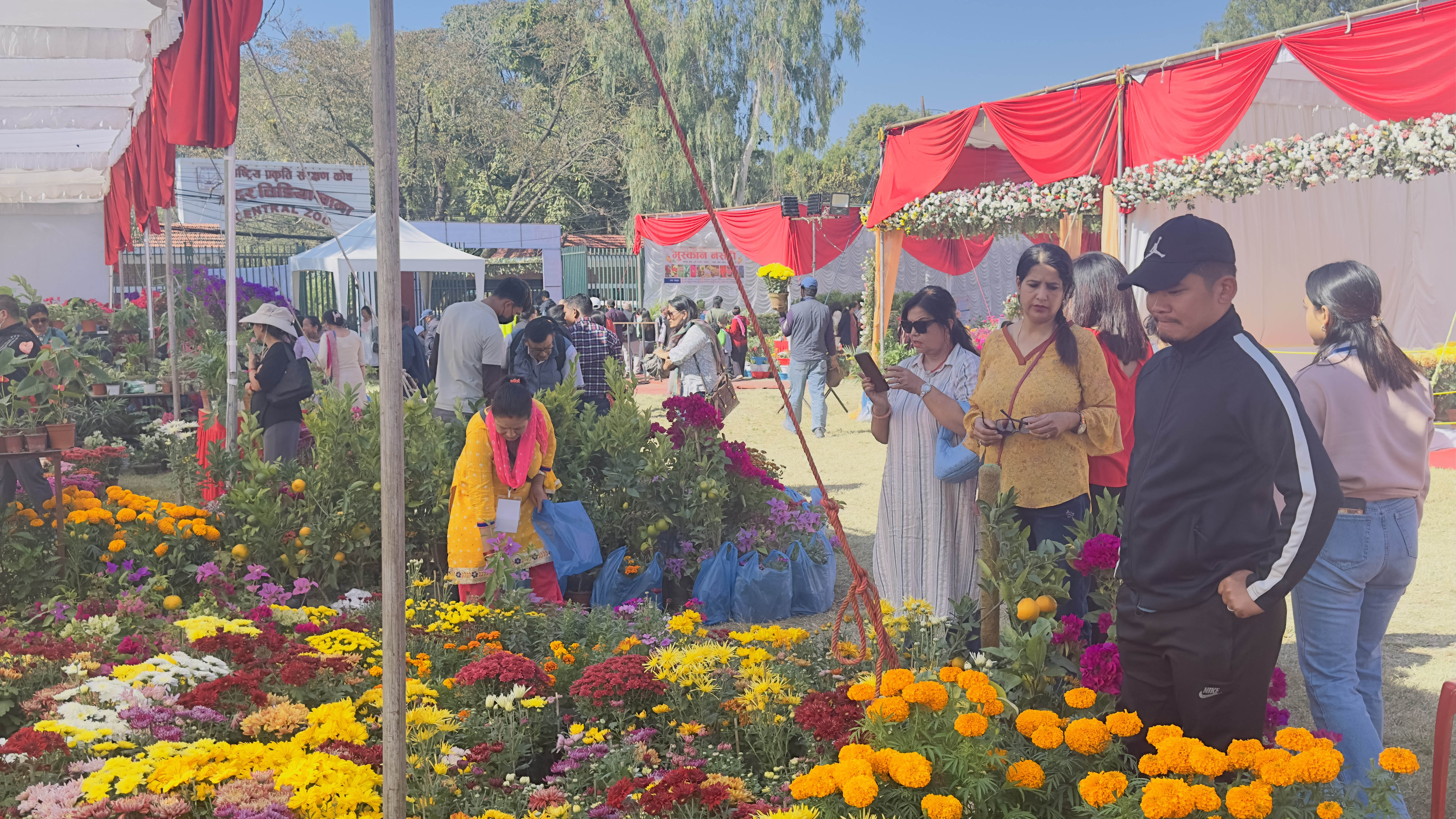 गोदावरी मेलाको २१ हजारले गरे अवलोकन, ३ दिनमा ५२ लाखभन्दा बढीको कारोबार