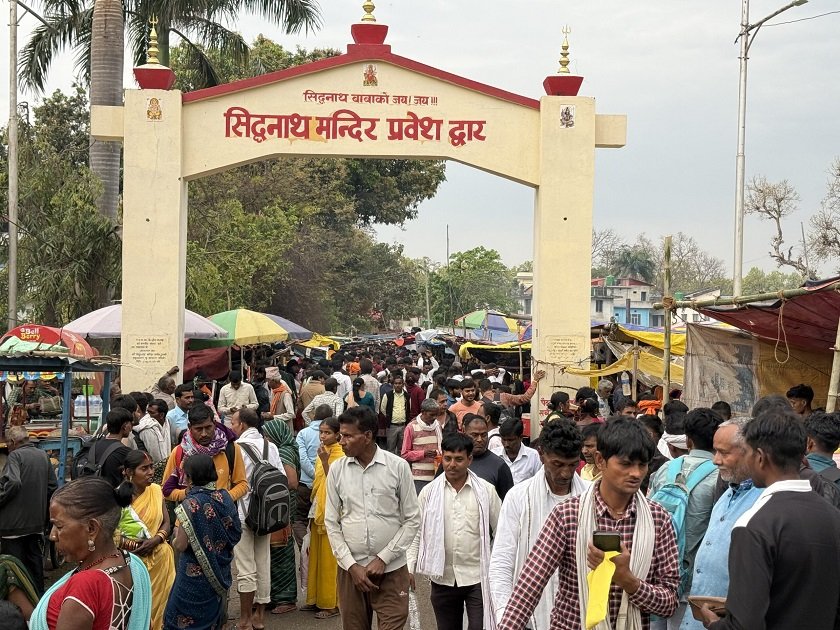 Indian Pilgrims Flock to Mahendranagar Following Purnagiri Temple Visit