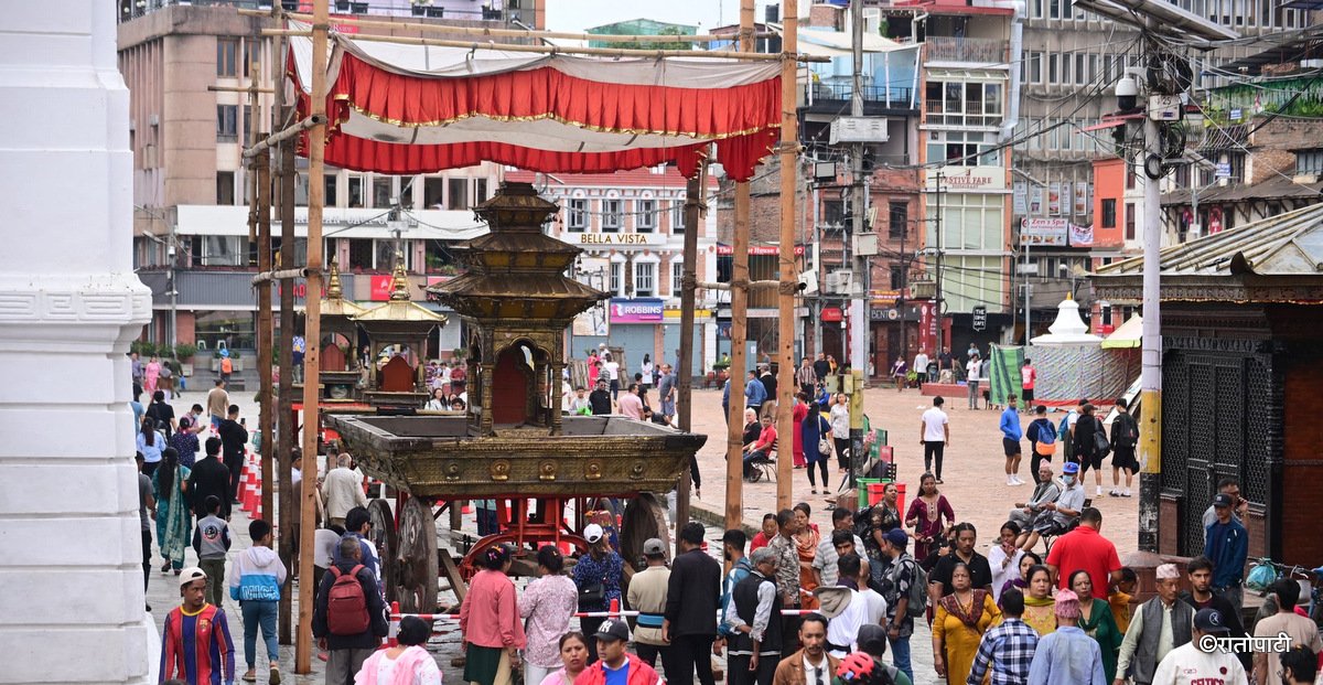   इन्द्रजात्राको तयारी धमाधम (तस्बिरहरू)