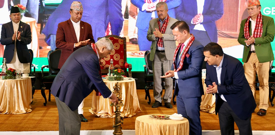   ऊर्जा उत्पादकहरू भन्छन् : एउटा आयोजना बनाउन अझै कतिञ्जेल १४ मन्त्रालय धाउनुपर्ने ?