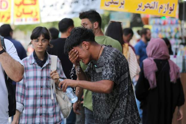 इरानमा गर्मीको कहर, सरकारद्वारा दुई दिनको छुट्टीको घोषणा
