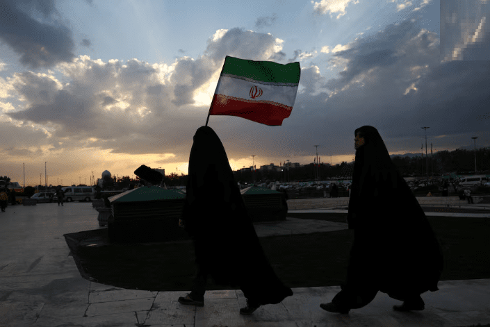 Iran Plans $300 Billion Private Investment Fund Amidst US Deal