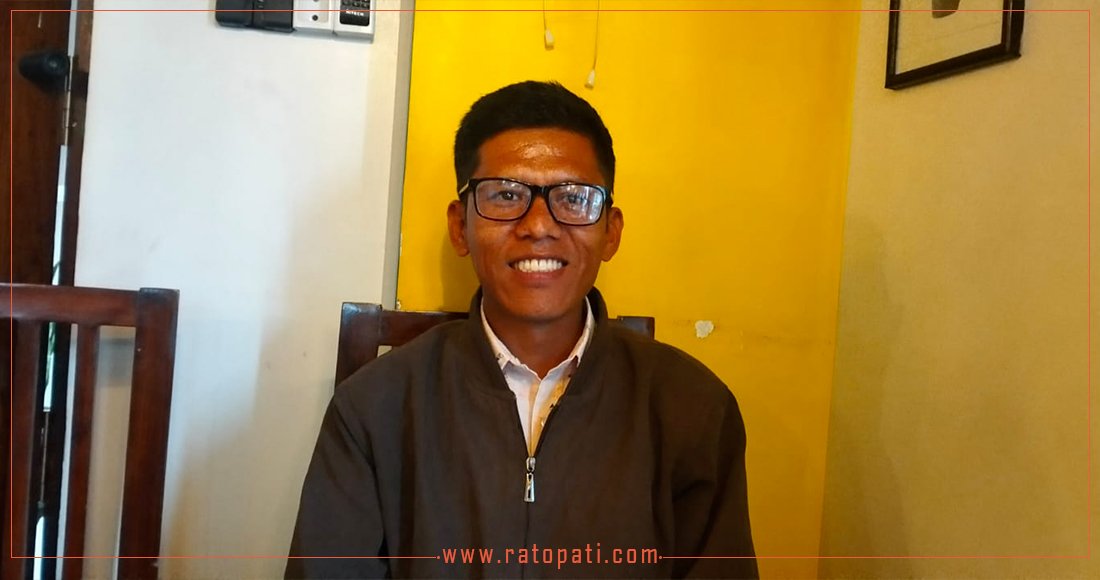   म जीवनको उत्सव मनाइरहेको छु : ईश्वर थोकर