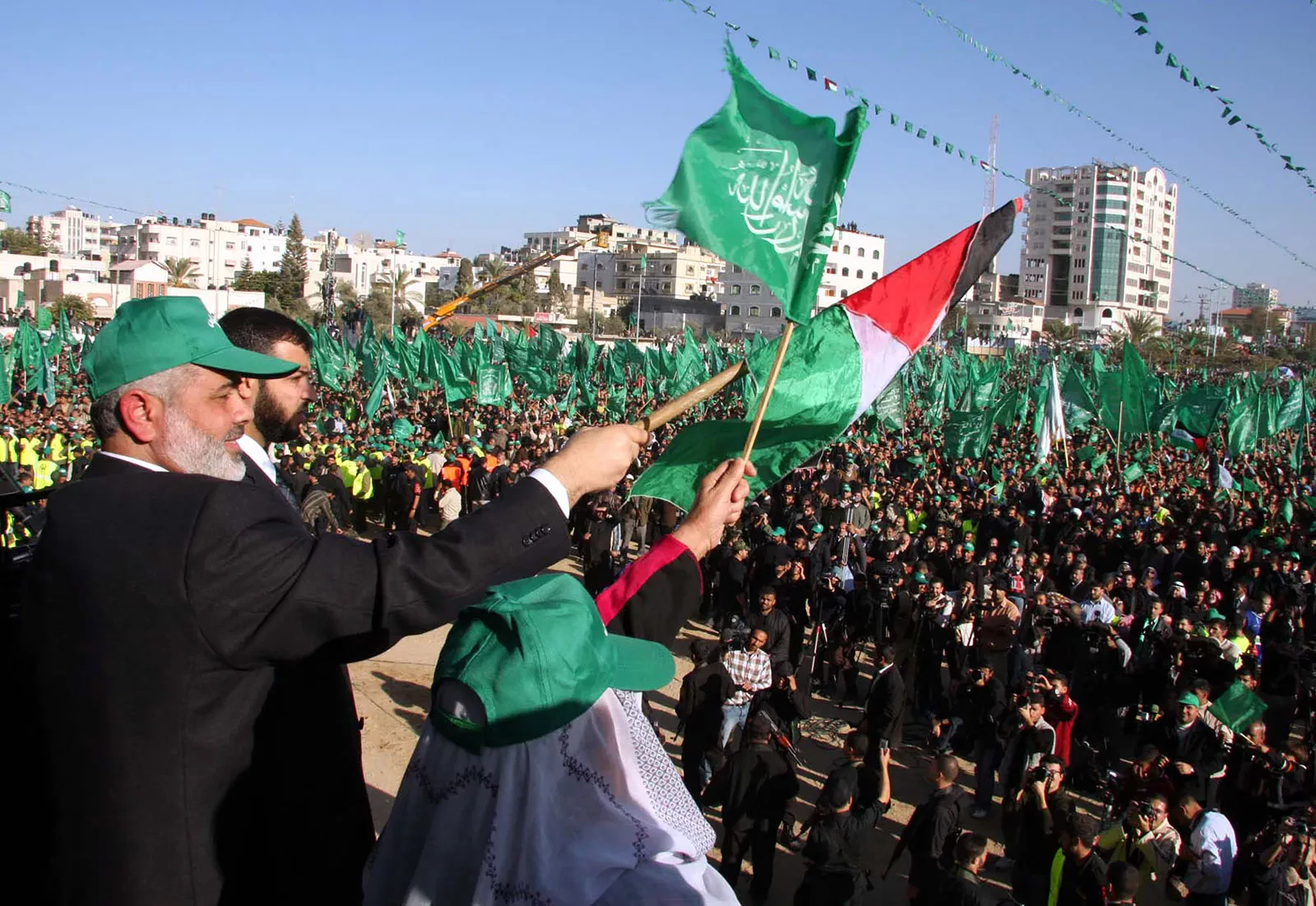 Ismail-Haniyeh-waves-to-his-supporters-Hamas-rally-Gaza-city-December-15-2007