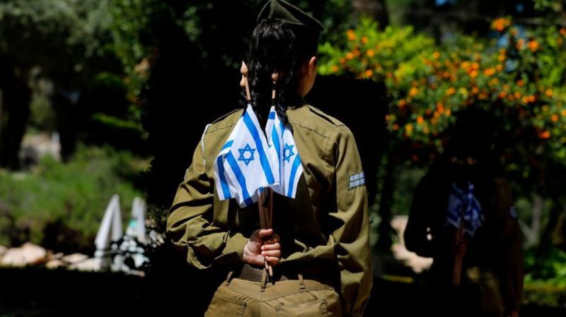 इजरायली महिला सैनिकमाथि प्यालेस्टिनी बन्दीसँग यौन सम्बन्ध राखेको आरोप