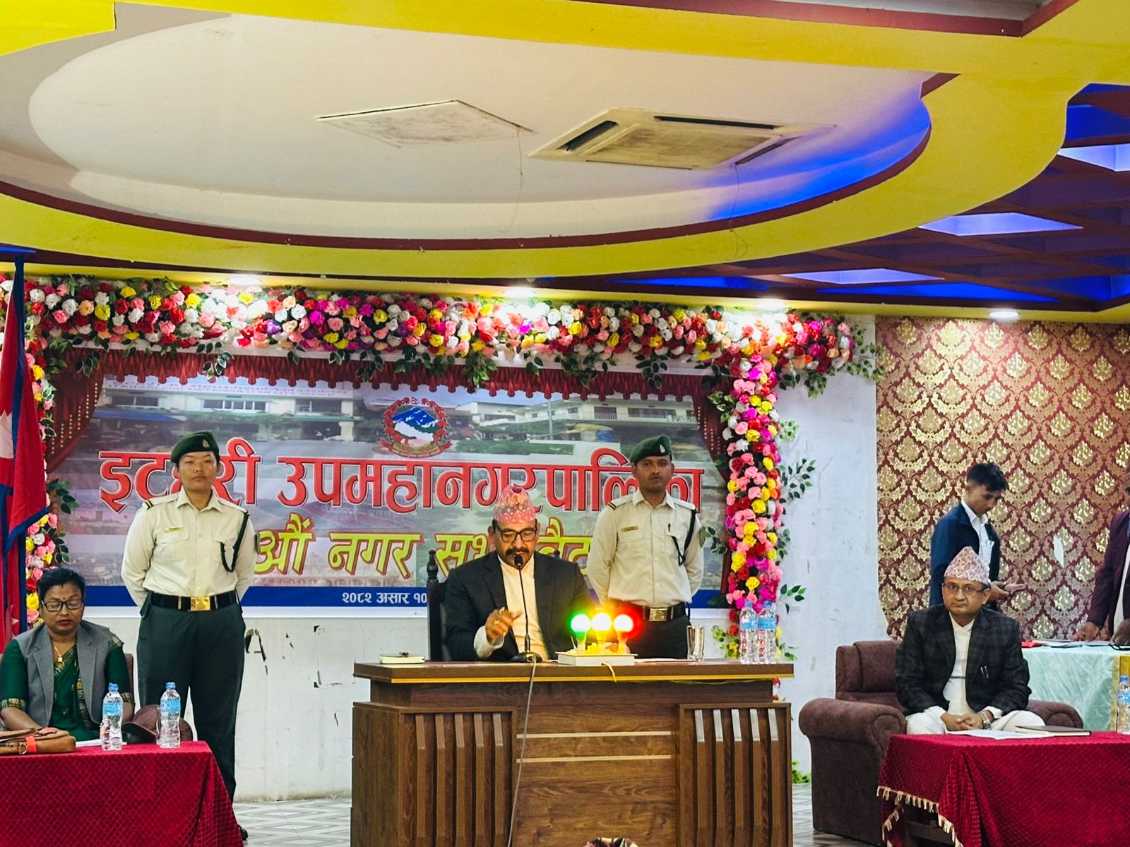   इटहरी उपमहानगरद्वारा २ अर्ब ५५ करोड बढीकाे बजेट सार्वजनिक