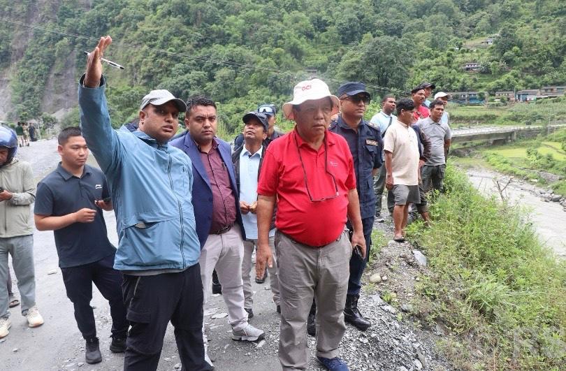 म्याग्दीको विकासमा सघाउने मन्त्री पुनको प्रतिबद्धता