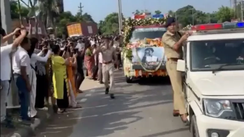 आसाम आइपुग्यो गायक जुबिन गर्गको शव