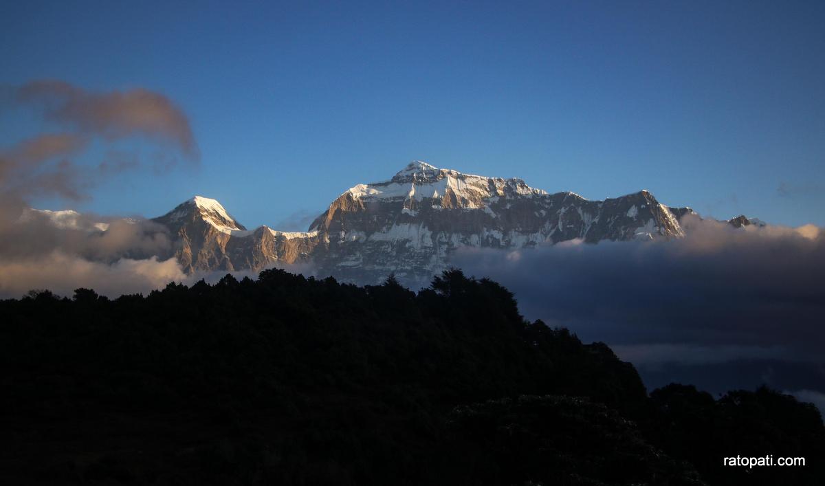 तस्बिरमा हेर्नुहोस् पर्यटकीय सम्भावना बोकेको जलजला