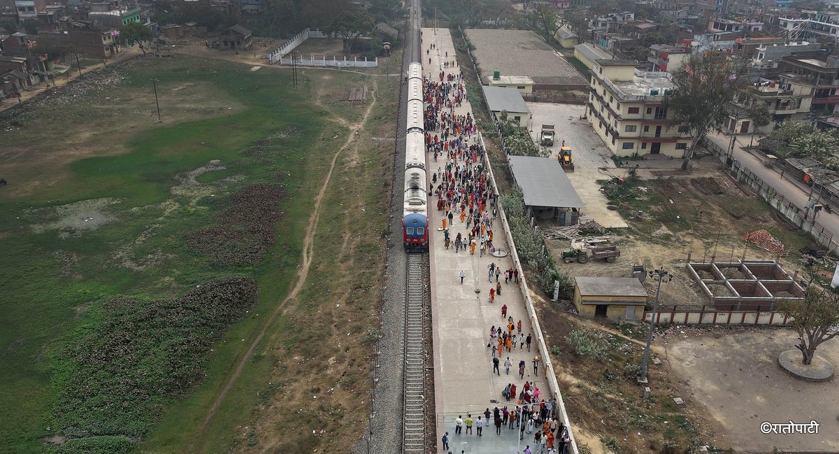 निर्वाचनले रोकिएको कुर्था-जनकपुर-जयनगर रेल्वे पुनः सञ्चालनमा (तस्बिरहरू)
