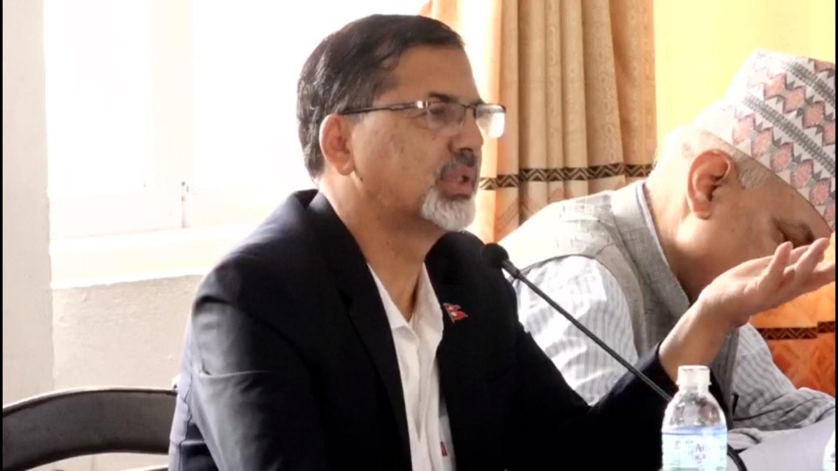  जनार्दन शर्माको प्रश्न- न्यायाधीश भएपछि राजनीतिक पक्षधरता छोड्नुहुन्छ भन्ने आधार के हो ?